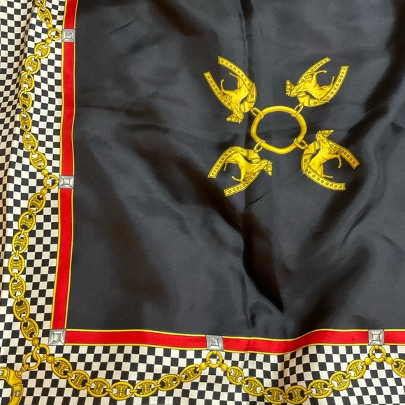 Celine 100% silk scarf - Picture 3 of 4